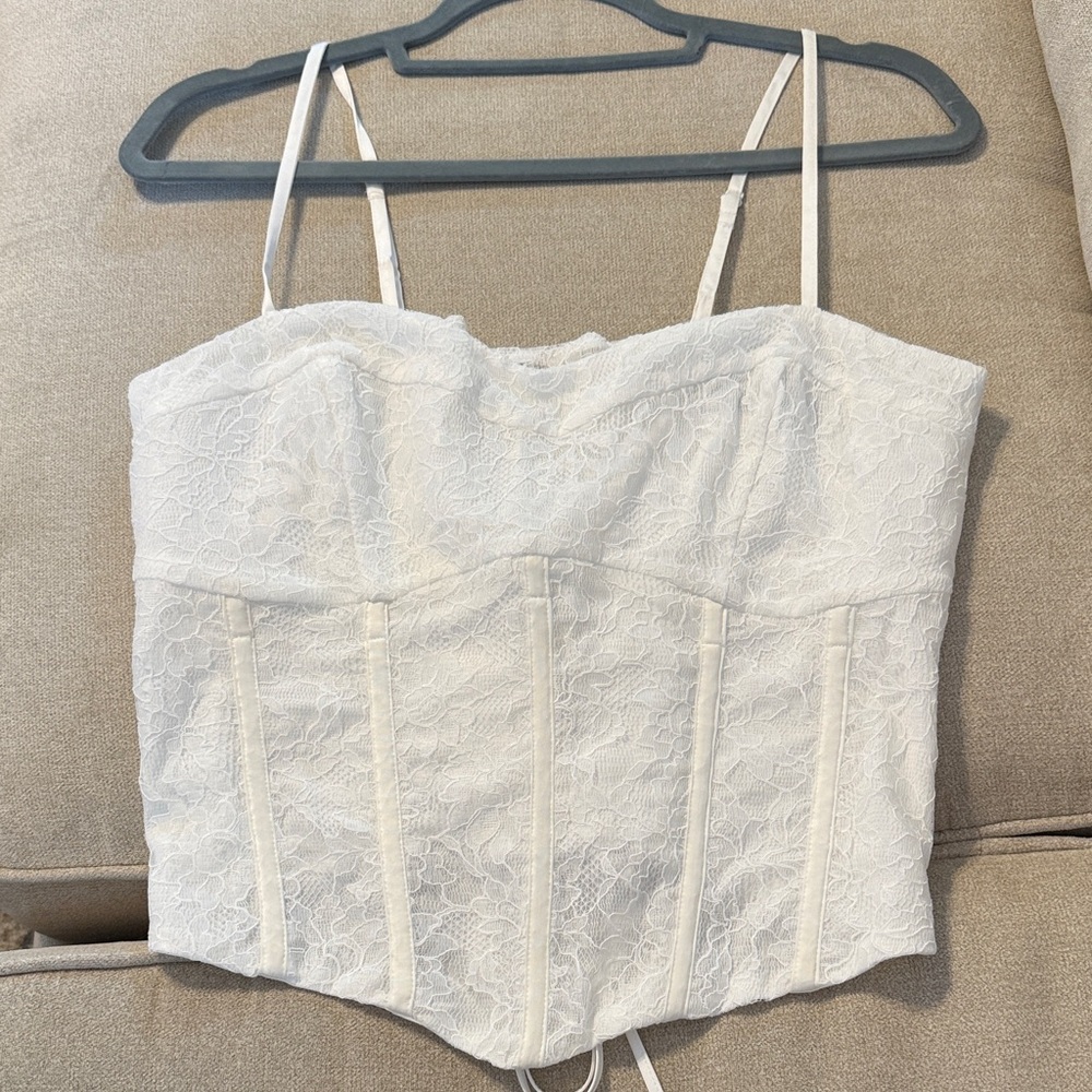 Abercrombie & Fitch Lace Corset Top 🤍✨